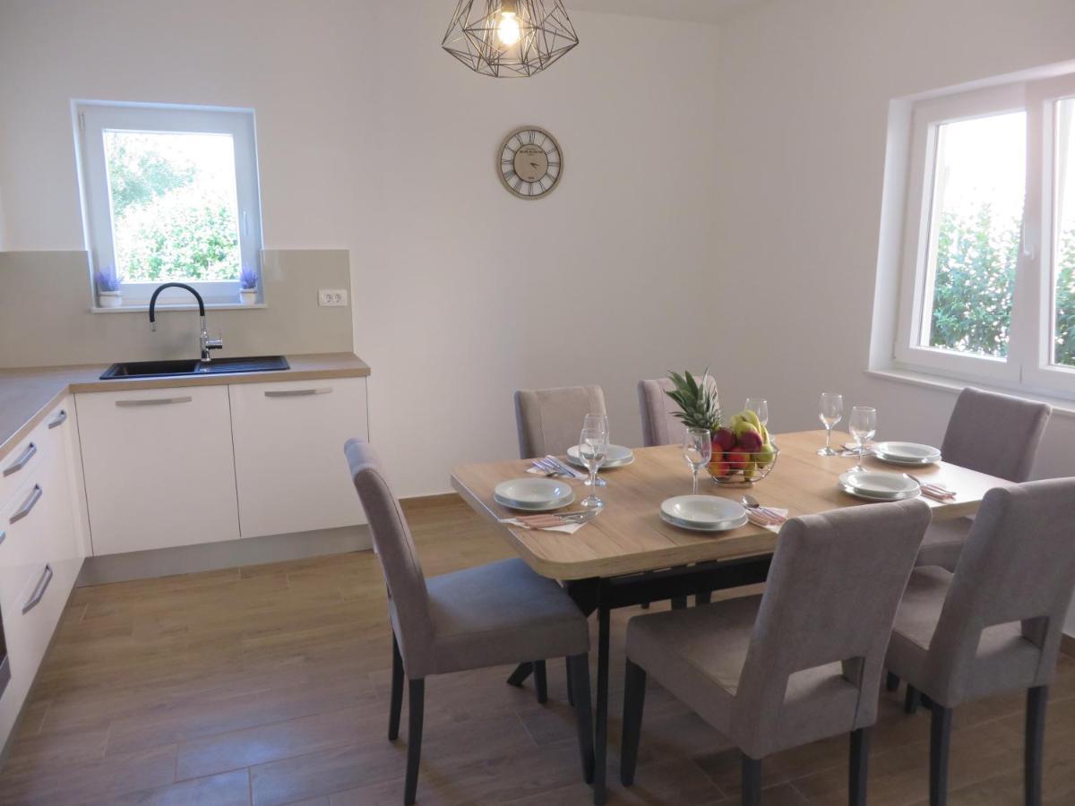 M&L Holliday Home Biograd Na Moru Εξωτερικό φωτογραφία