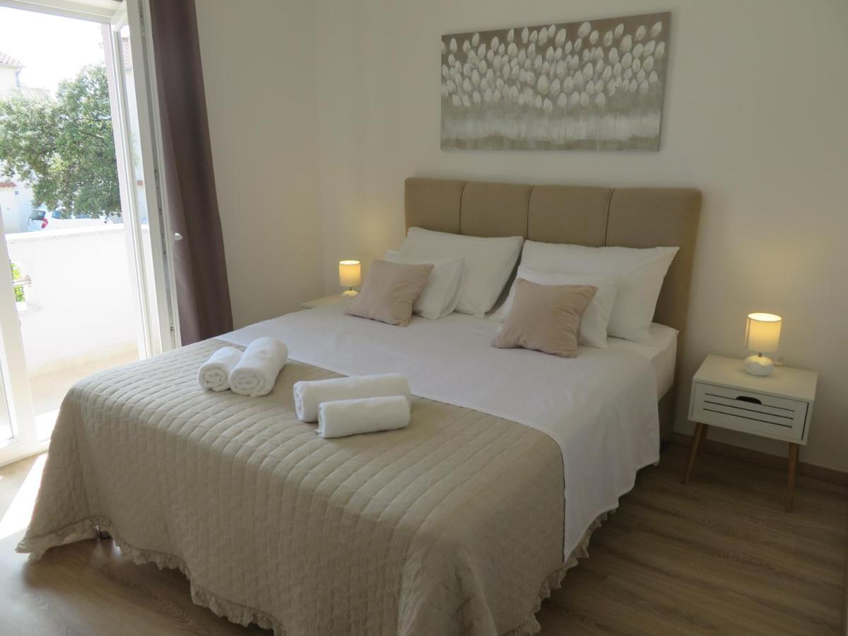M&L Holliday Home Biograd Na Moru Εξωτερικό φωτογραφία